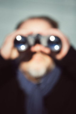 Raoul Classen, Private Investigator, Barbara